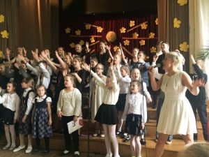 Ulda Marhileviča koncerts "Tava sirds ir tavas mājas" Rīgas Kristīgajā vidusskolā 26.05.2016.